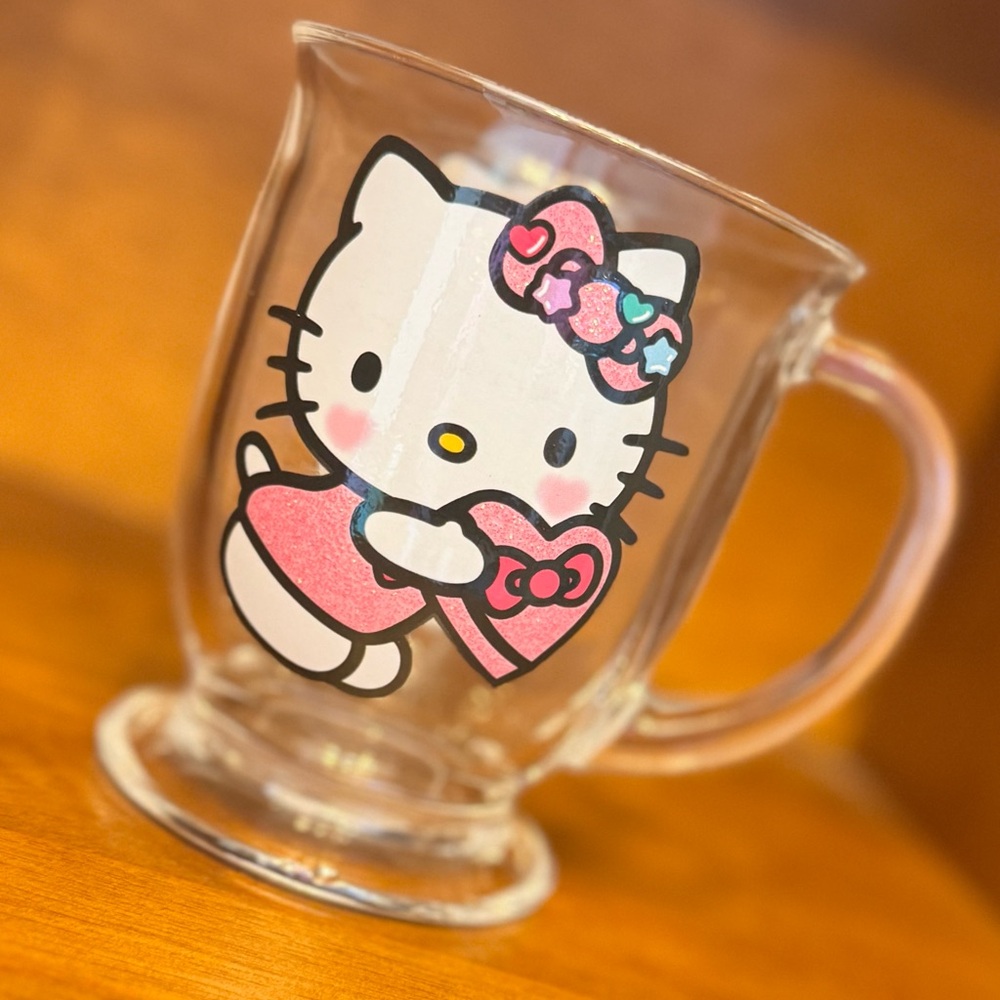 Hello Kitty Sanrio Glass Mug Valentine’s Day Pink Heart Bow Design